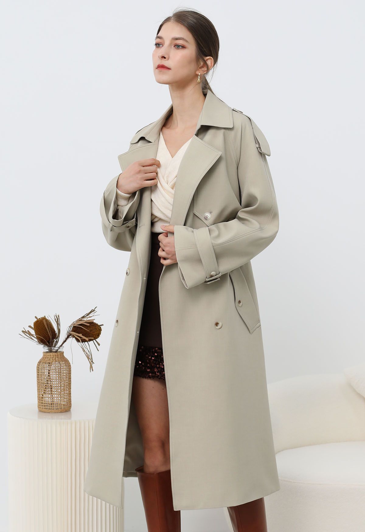 New Icon Double-Breasted Trench Coat in Light Khaki