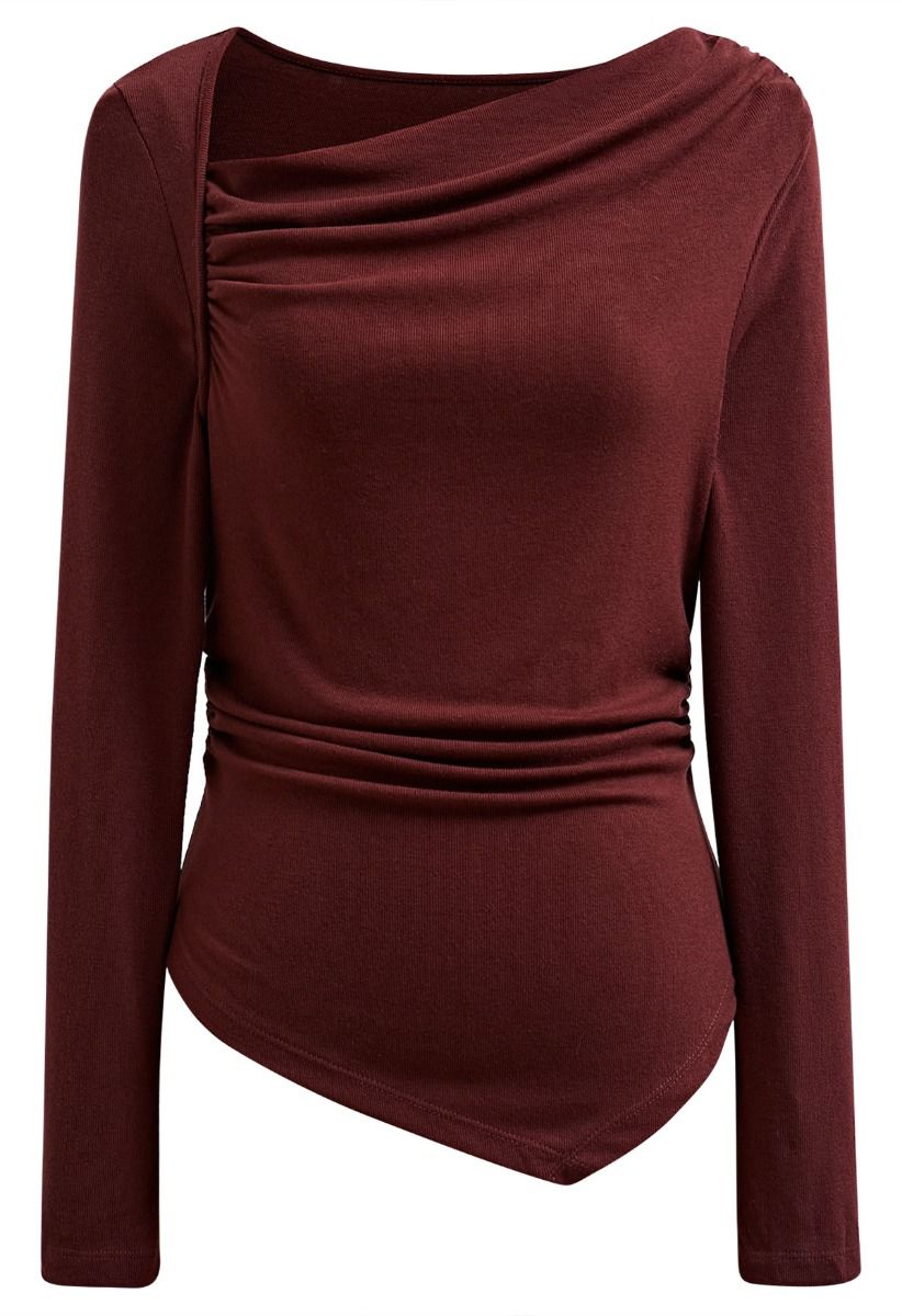 Asymmetrical Neckline Ruched Detail Top in Burgundy