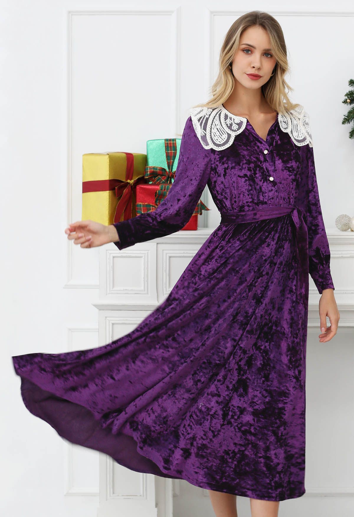 Lace Doll Collar Velvet Midi Dress in Purple