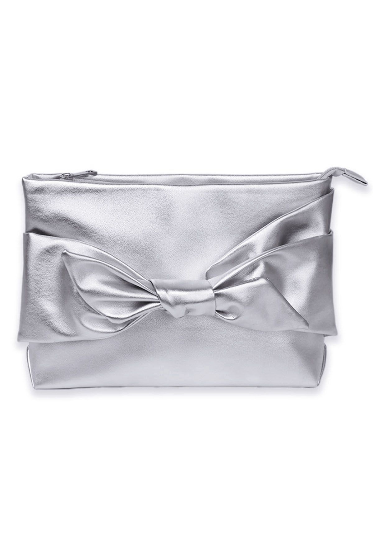 Delightful Bow PU Clutch in Silver