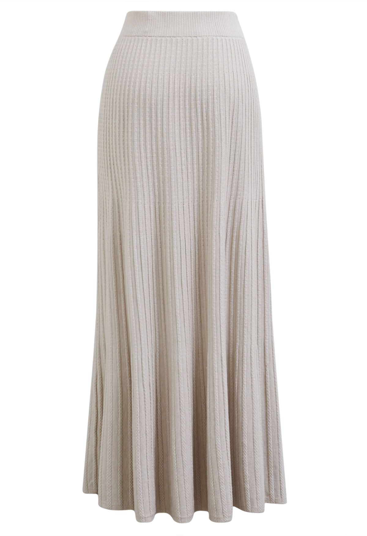 Gentle Touch Ribbed Knit Maxi Skirt in Linen