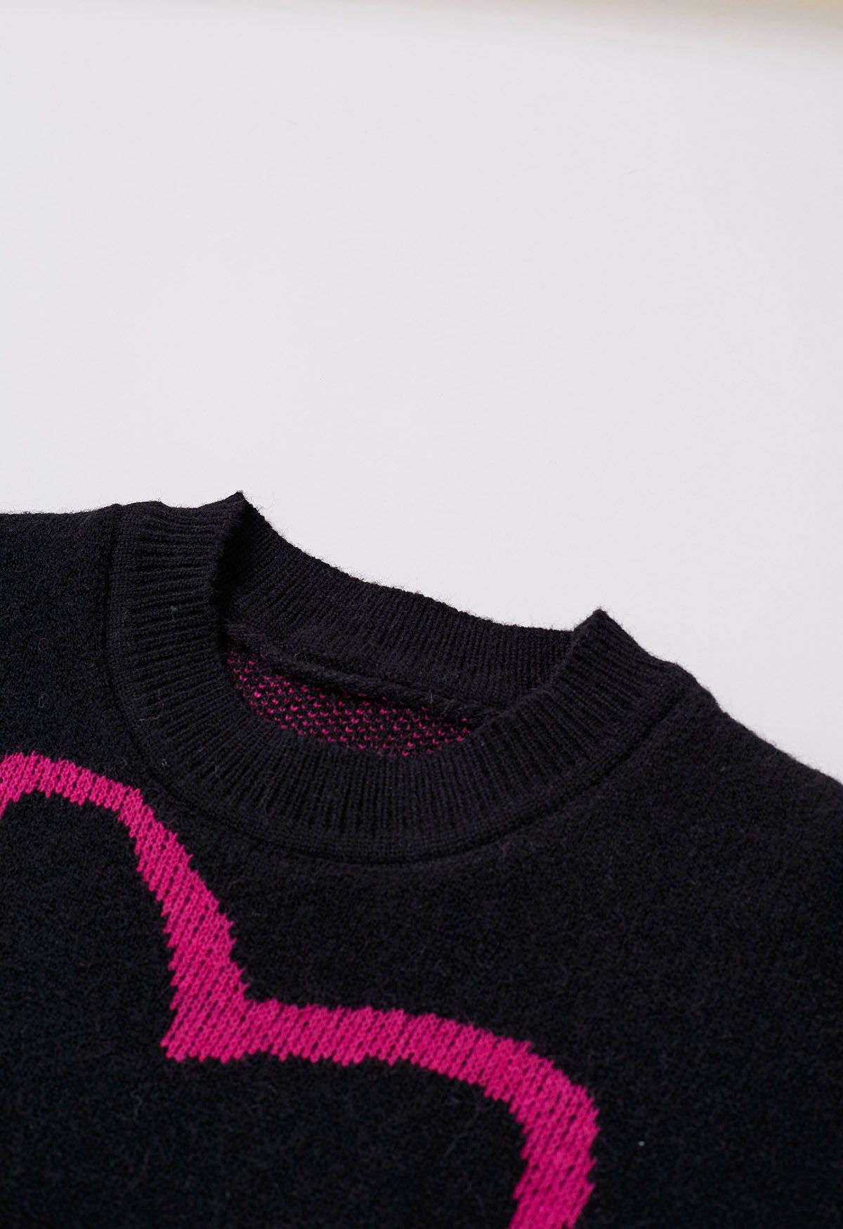 Lovable Heart Crew Neck Knit Sweater in Black