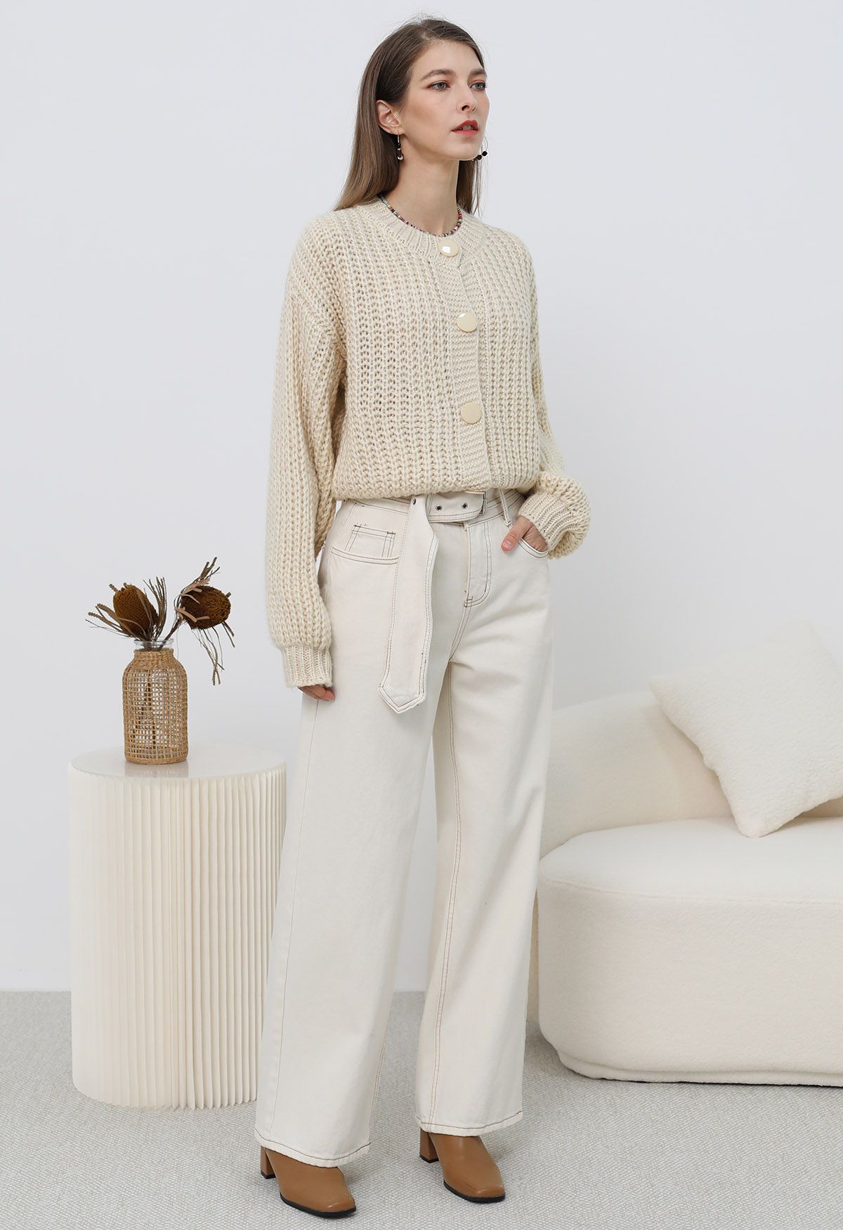 Puff Sleeves Buttoned Crop Chunky Knit Cardigan in Cream