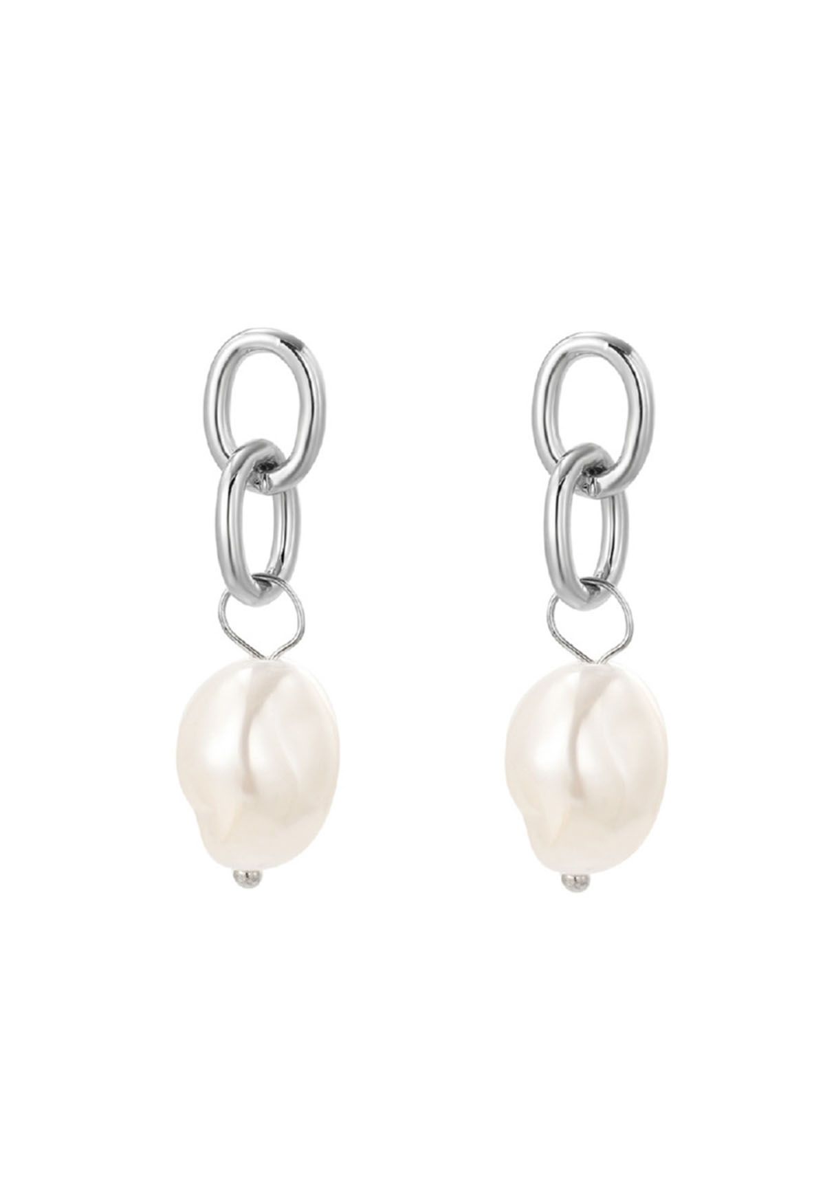 Silver Interlocking Circle and Pearl Earrings