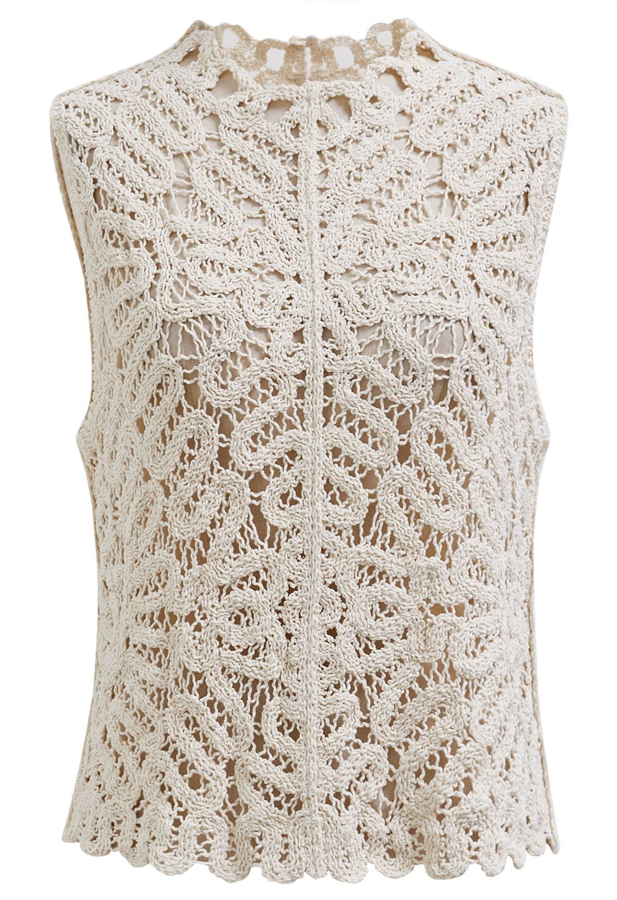 Winding Lace Crochet Mock Neck Sleeveless Buttoned Top