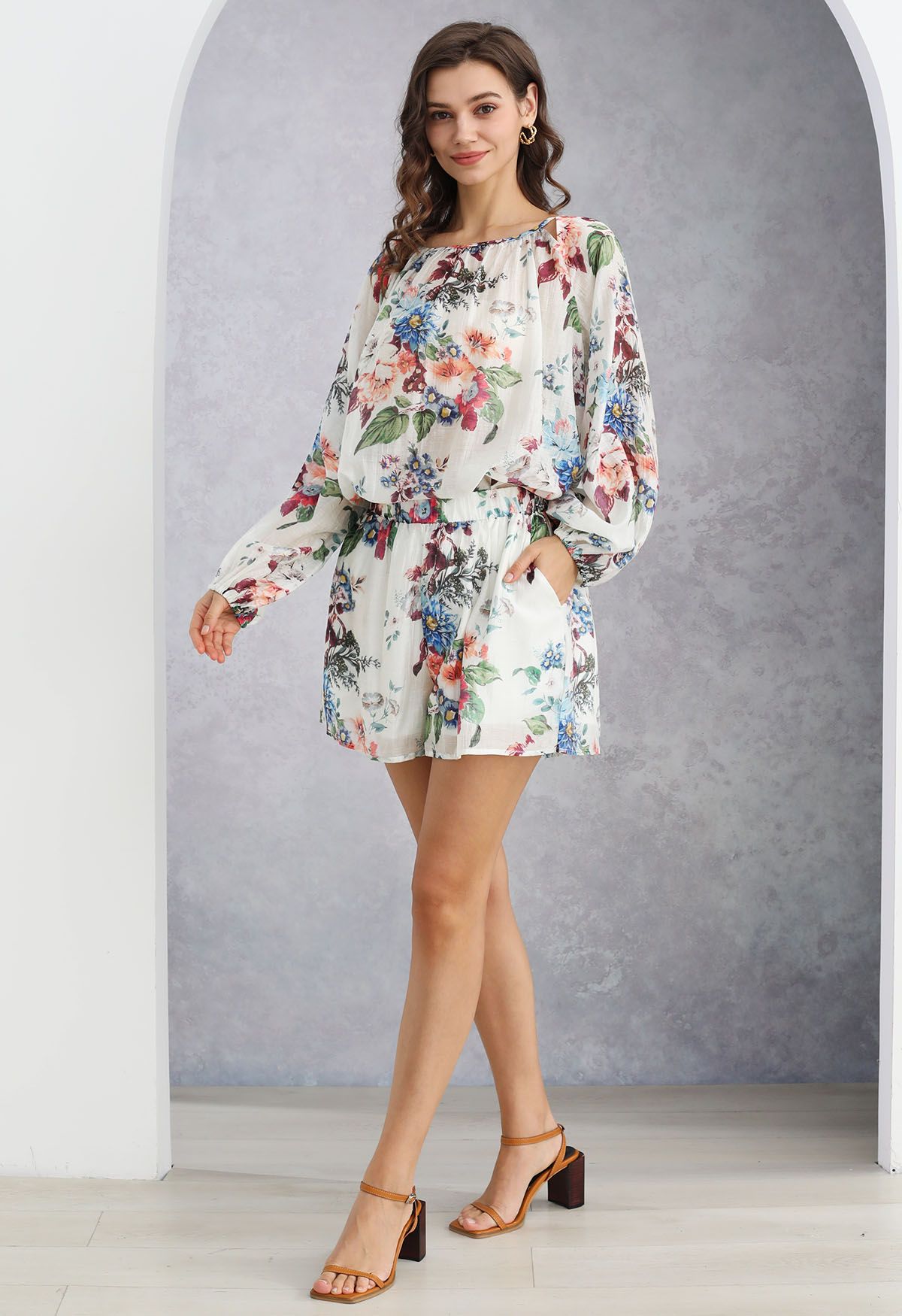 Gorgeous Garden Puff Sleeves Top and Shorts Set 