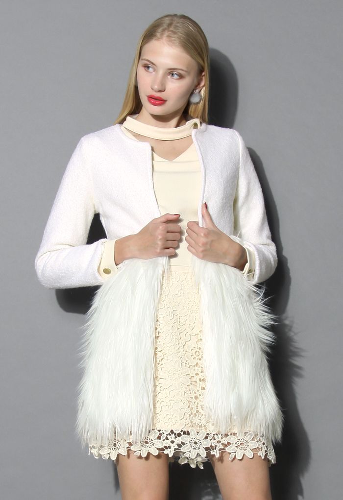 Chicwish Fluffy Faux Fur Collared Crop Coat in White White Xs