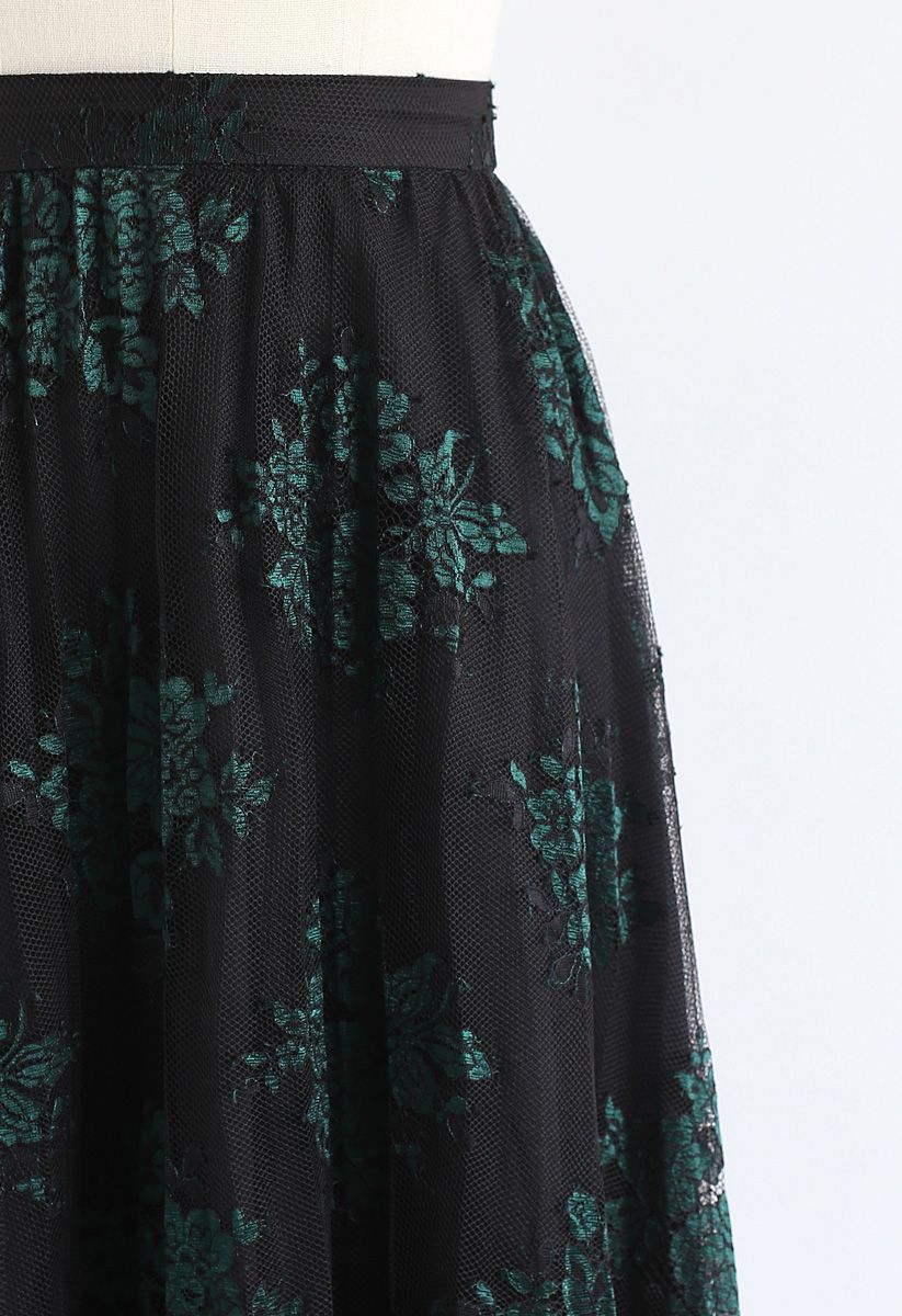 Bouquets Full Lace Maxi Skirt in Black