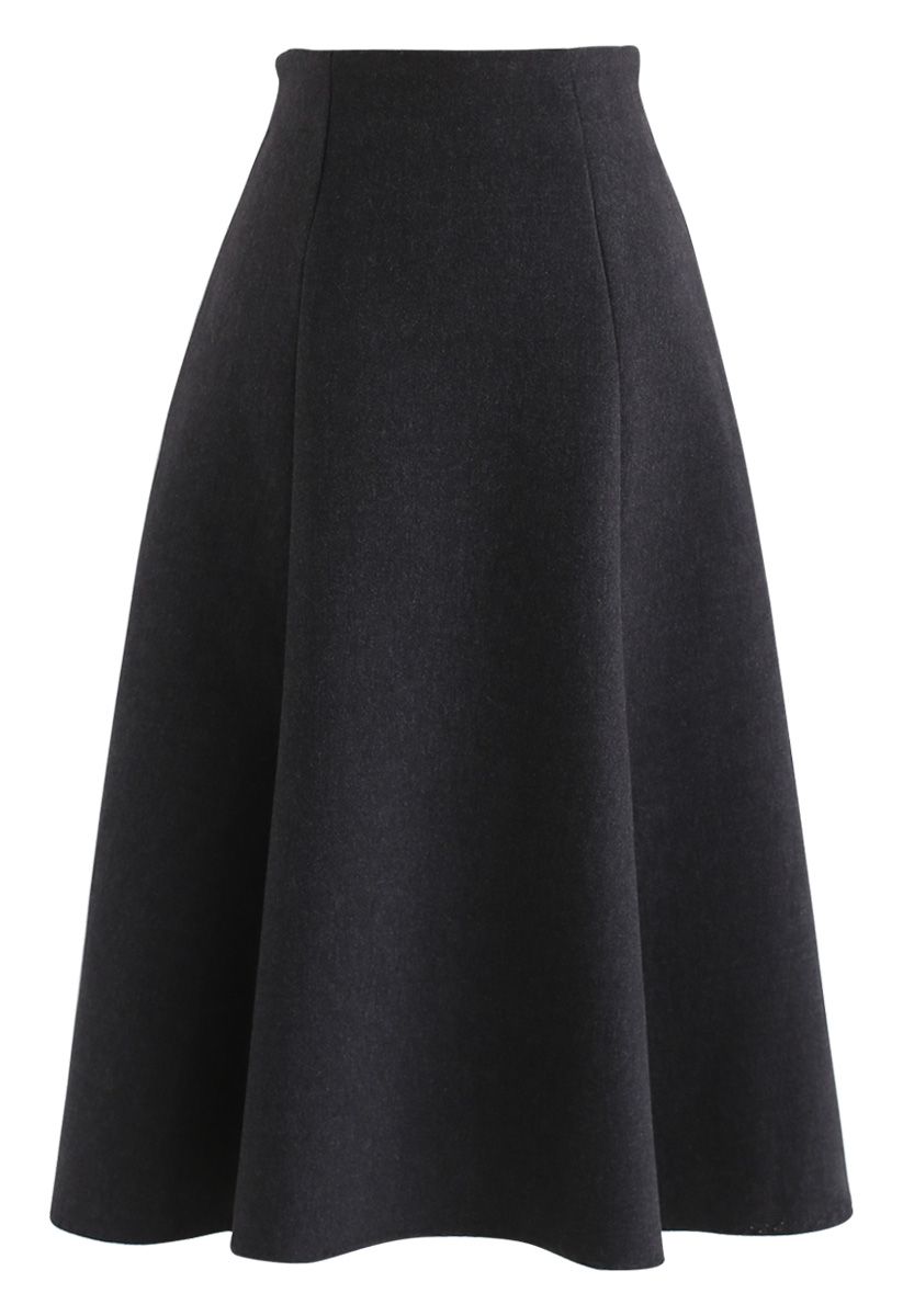 Everyday Breeze A-Line Skirt in Black