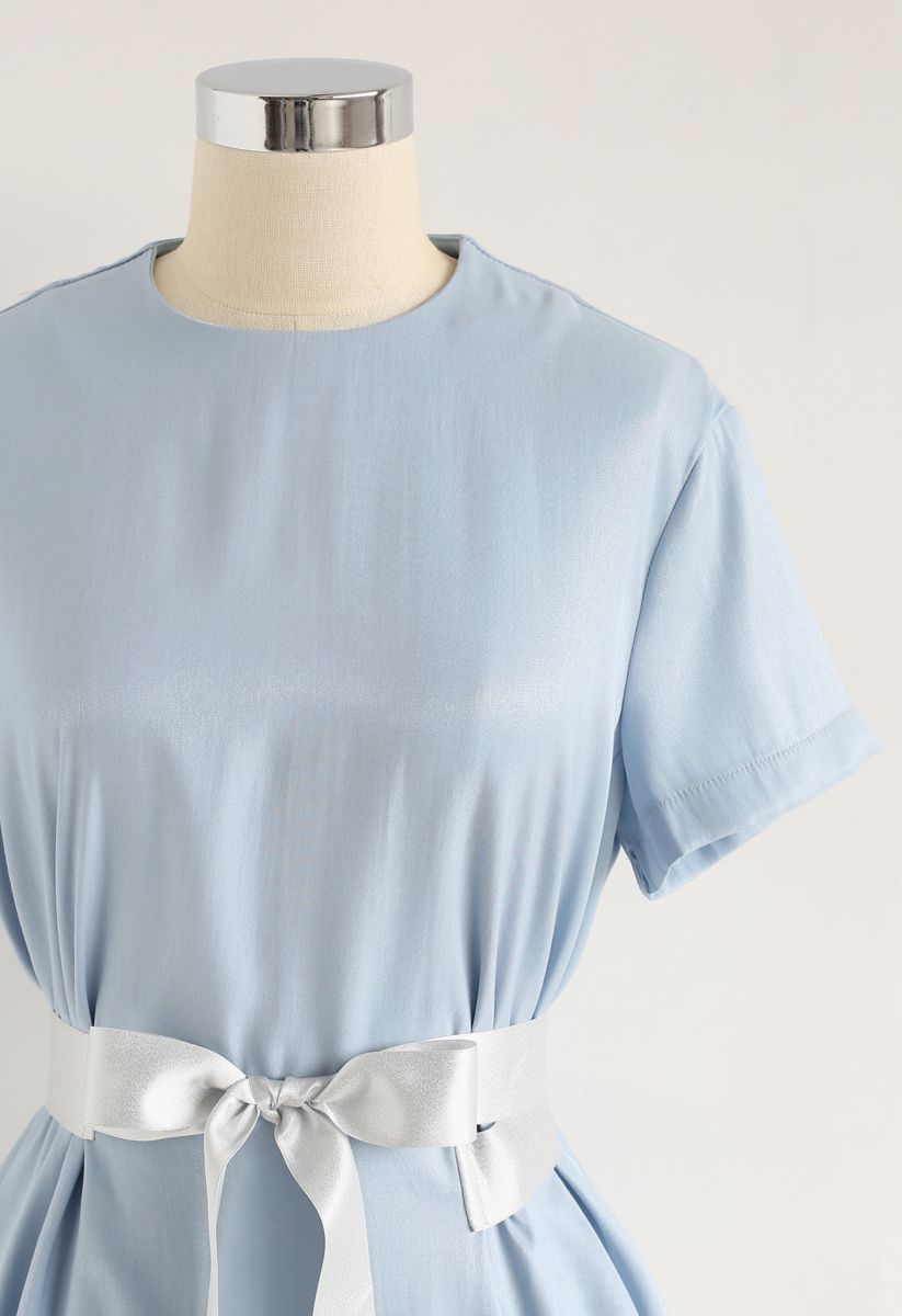 Free to Glee Ribbon Smock Top in Blue