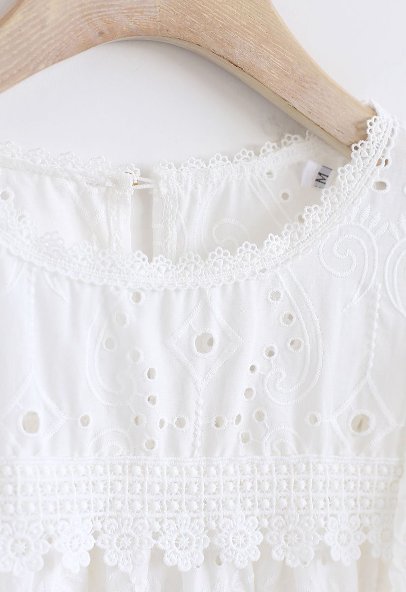 Eyelet Embroidered Ruffle Top in White