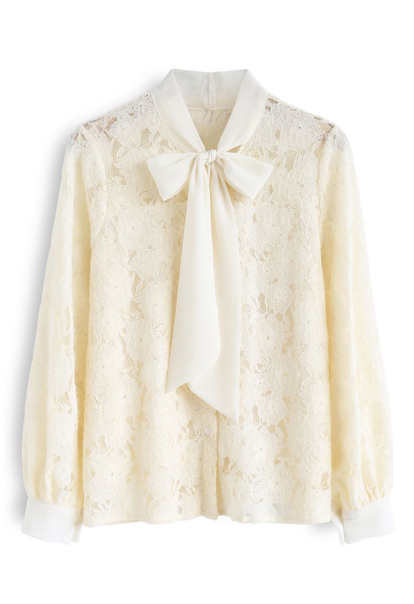 Lacy Buttoned Bowknot Top in Cream - Retro, Indie and Unique Fashion