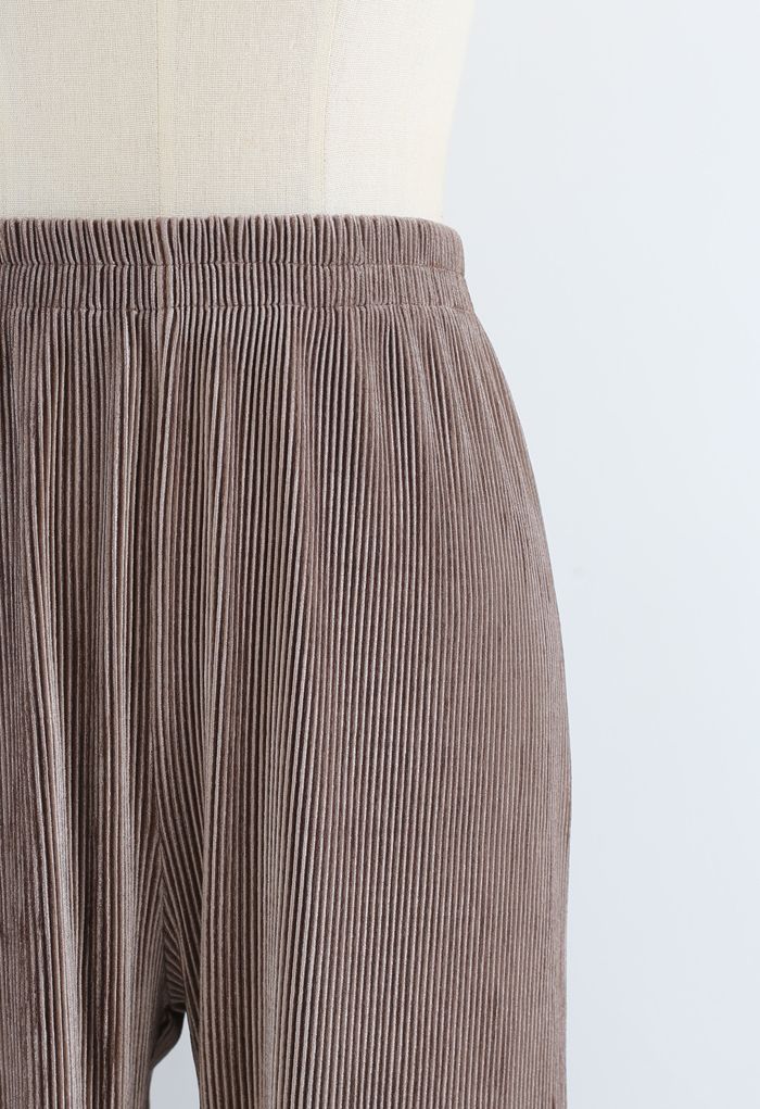 Corduroy High-Waisted Pants in Brown - Retro, Indie and Unique Fashion
