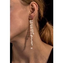 Dynamite V Pearl Asymmetric Earrings