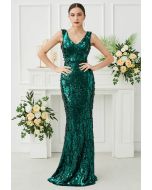 Iridescent Sequin V-Neck Mermaid Sleeveless Gown in Emerald